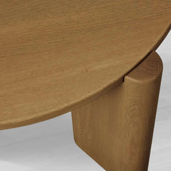 Lonelle Oak Coffee Table Round Versatile Nesting Cocktail Table Column-Style legs Center Tea Table