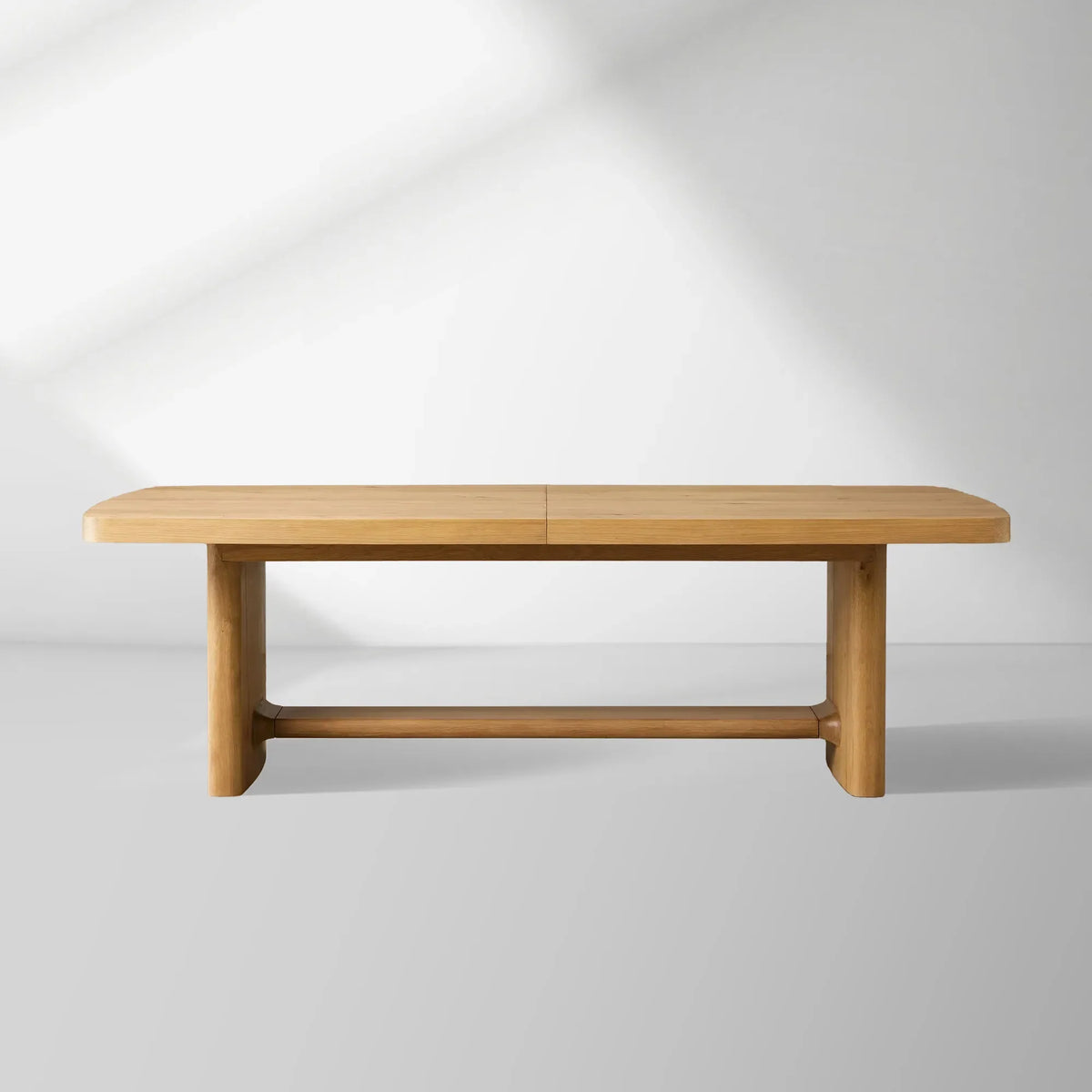 Redding Extending Dining Table in Oak Wood with Two Self-Storing Leaves